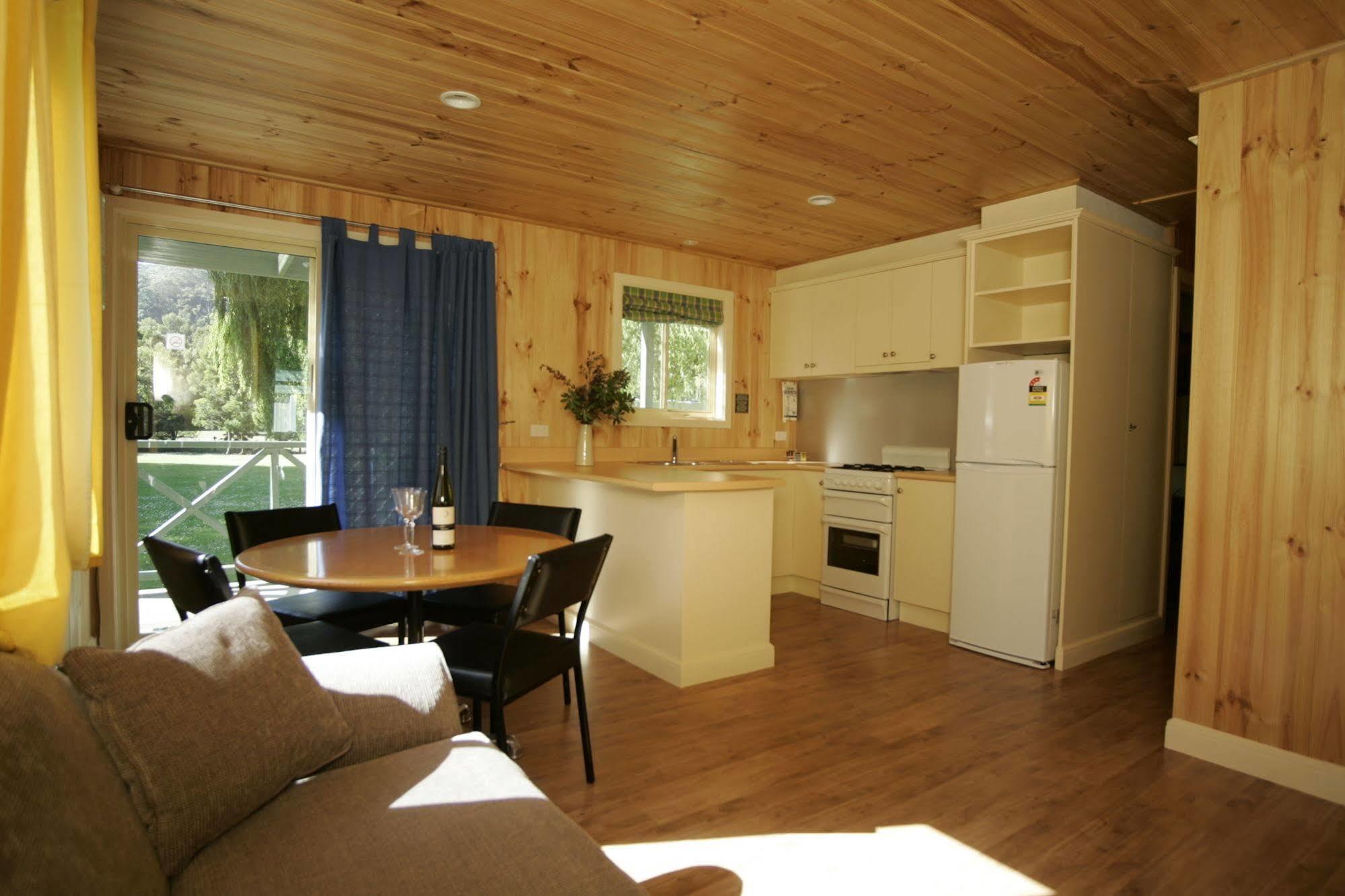 Big4 Wye River Holiday Park Exterior photo